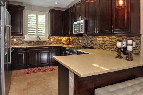 Villa ou maison à vendre à Davie, Floride: 4 chambres, 193.98 m2 № 1942534 - photo 8