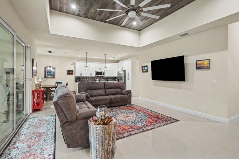 Casa en venta en LaBelle, Florida, 3 dormitorios, 139.35 m2 № 2077615 - foto 7