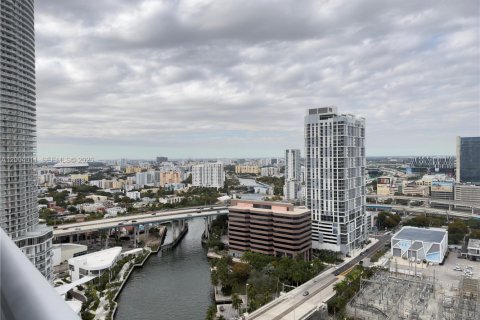 Condo in Miami, Florida, 3 bedrooms  № 2068291 - photo 19