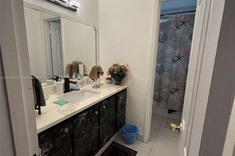 Villa ou maison à vendre à Miami Gardens, Floride: 3 chambres, 126.72 m2 № 1956032 - photo 10