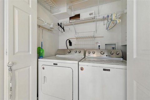 Casa en venta en Zephyrhills, Florida, 2 dormitorios, 110.65 m2 № 1856041 - foto 19