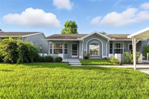 Casa en venta en Zephyrhills, Florida, 2 dormitorios, 110.65 m2 № 1856041 - foto 2