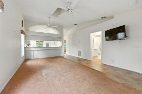Casa en venta en Zephyrhills, Florida, 2 dormitorios, 110.65 m2 № 1856041 - foto 6