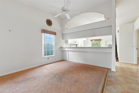 Casa en venta en Zephyrhills, Florida, 2 dormitorios, 110.65 m2 № 1856041 - foto 5