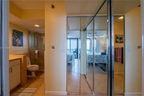 Condo in Jupiter, Florida, 2 bedrooms  № 2003075 - photo 6