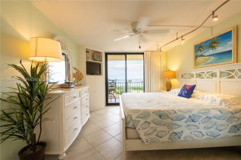 Condo in Jupiter, Florida, 2 bedrooms  № 2003075 - photo 5