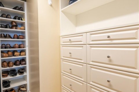 Condo in Jupiter, Florida, 2 bedrooms  № 2003075 - photo 7