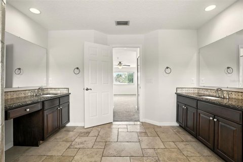 House in Oviedo, Florida 5 bedrooms, 223.89 sq.m. № 1851798 - photo 22