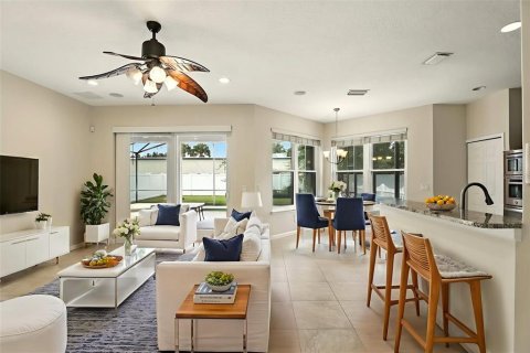 House in Oviedo, Florida 5 bedrooms, 223.89 sq.m. № 1851798 - photo 10