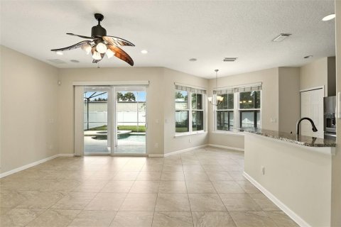 House in Oviedo, Florida 5 bedrooms, 223.89 sq.m. № 1851798 - photo 11