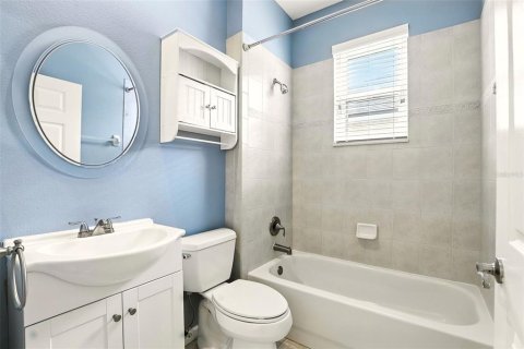 House in Oviedo, Florida 5 bedrooms, 223.89 sq.m. № 1851798 - photo 28