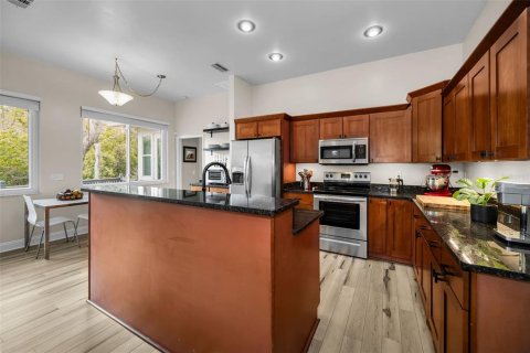 House in Clearwater, Florida 4 bedrooms, 213.12 sq.m. № 1735223 - photo 22