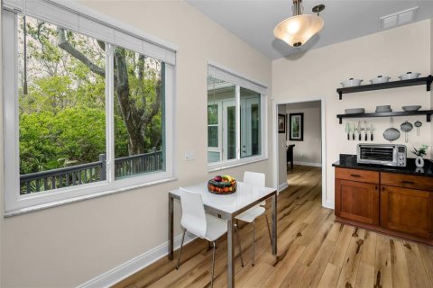 House in Clearwater, Florida 4 bedrooms, 213.12 sq.m. № 1735223 - photo 23