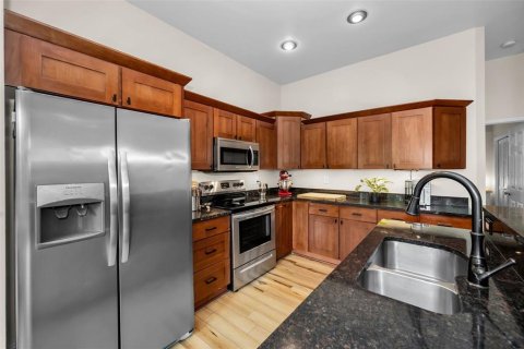 House in Clearwater, Florida 4 bedrooms, 213.12 sq.m. № 1735223 - photo 18