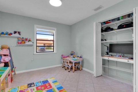 Touwnhouse à vendre à Cooper City, Floride: 2 chambres, 110.37 m2 № 1965082 - photo 22