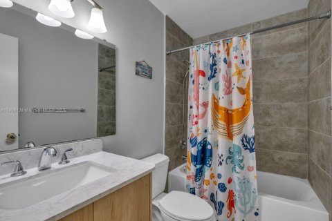 Touwnhouse à vendre à Cooper City, Floride: 2 chambres, 110.37 m2 № 1965082 - photo 19