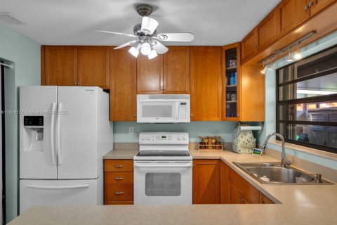 Touwnhouse à vendre à Cooper City, Floride: 2 chambres, 110.37 m2 № 1965082 - photo 15