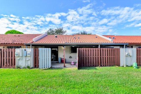 Touwnhouse à vendre à Cooper City, Floride: 2 chambres, 110.37 m2 № 1965082 - photo 30