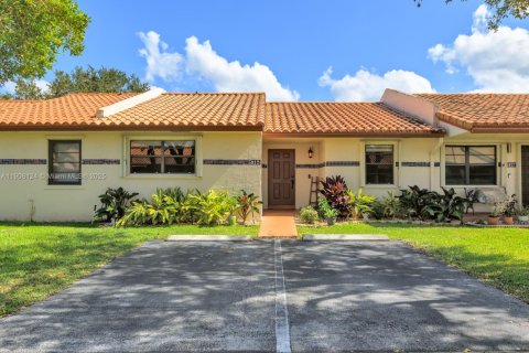 Touwnhouse à vendre à Cooper City, Floride: 2 chambres, 110.37 m2 № 1965082 - photo 1