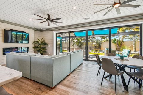 Villa ou maison à vendre à Arcadia, Floride: 1 chambre, 92.9 m2 № 1901421 - photo 9