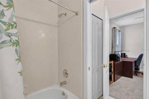 Villa ou maison à vendre à Mount Dora, Floride: 3 chambres, 257.99 m2 № 2152324 - photo 30
