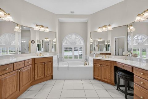 Villa ou maison à vendre à Mount Dora, Floride: 3 chambres, 257.99 m2 № 2152324 - photo 23