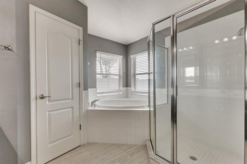 Villa ou maison à vendre à Gibsonton, Floride: 4 chambres, 185.34 m2 № 2149359 - photo 13