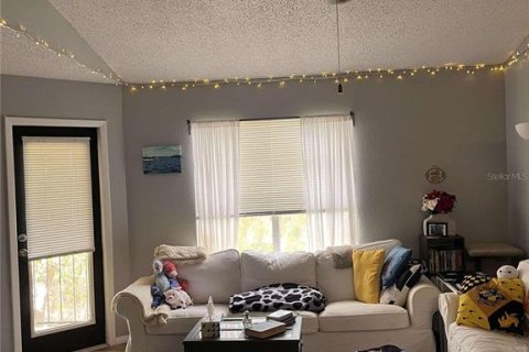 Condominio en alquiler en Kissimmee, Florida, 1 dormitorio, 61.78 m2 № 1533632 - foto 25