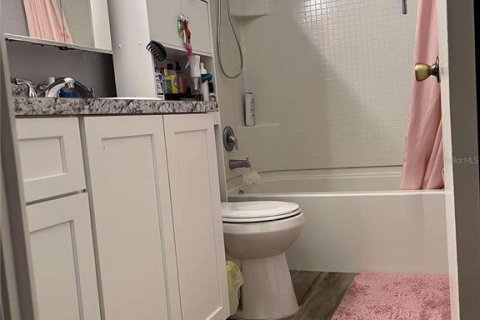 Condominio en alquiler en Kissimmee, Florida, 1 dormitorio, 61.78 m2 № 1533632 - foto 17