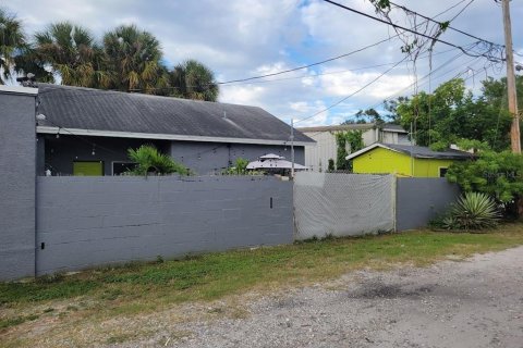 Commercial property in Saint Petersburg, Florida 175.12 sq.m. № 2143790 - photo 3