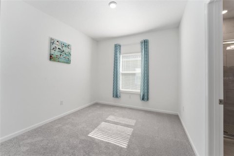 House in Ocala, Florida 3 bedrooms, 189.43 sq.m. № 2280070 - photo 30