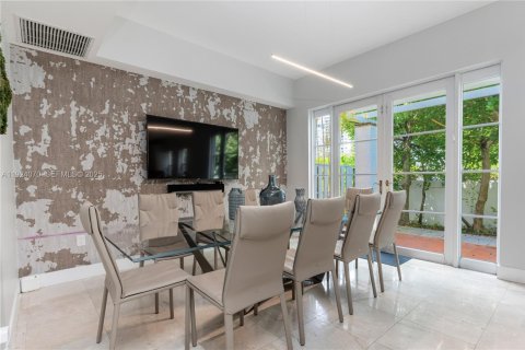 Adosado en alquiler en Aventura, Florida, 4 dormitorios, 234.11 m2 № 2054157 - foto 26