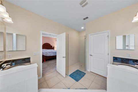 House in Kissimmee, Florida 3 bedrooms, 231.7 sq.m. № 1826486 - photo 13