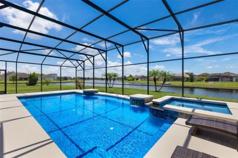 House in Kissimmee, Florida 3 bedrooms, 231.7 sq.m. № 1826486 - photo 24