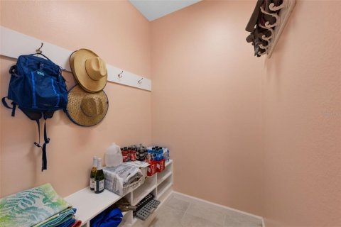 House in Kissimmee, Florida 3 bedrooms, 231.7 sq.m. № 1826486 - photo 21