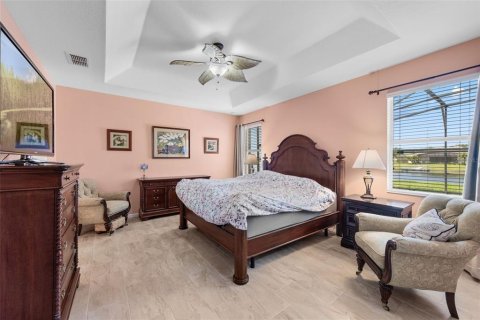 House in Kissimmee, Florida 3 bedrooms, 231.7 sq.m. № 1826486 - photo 11