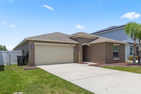 Casa en Wimauma, Florida 4 dormitorios, 178.56 m2 № 2369273