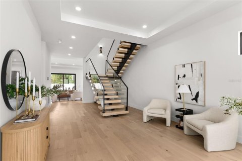 Villa ou maison à vendre à Tampa, Floride: 5 chambres, 327.76 m2 № 2284071 - photo 8