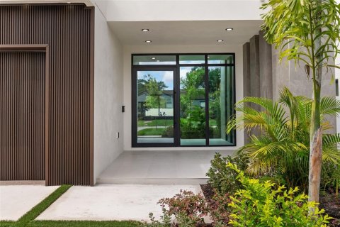 Villa ou maison à vendre à Tampa, Floride: 5 chambres, 327.76 m2 № 2284071 - photo 6