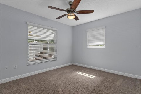 Villa ou maison à vendre à Spring Hill, Floride: 3 chambres, 118.91 m2 № 2314447 - photo 24