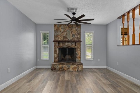 Villa ou maison à vendre à Spring Hill, Floride: 3 chambres, 118.91 m2 № 2314447 - photo 7