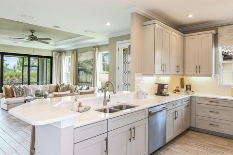 Villa ou maison à vendre à Bradenton, Floride: 2 chambres, 156.91 m2 № 2356281 - photo 7
