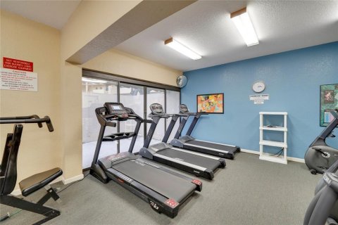 Condo in Pompano Beach, Florida, 2 bedrooms  № 1133099 - photo 1