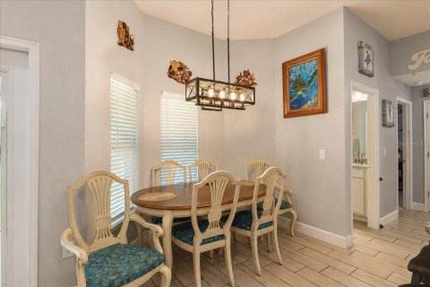 House in Dunnellon, Florida 4 bedrooms, 211.72 sq.m. № 2277938 - photo 29