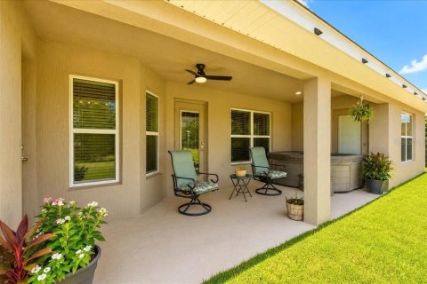 House in Dunnellon, Florida 4 bedrooms, 211.72 sq.m. № 2277938 - photo 14