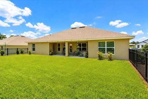 House in Dunnellon, Florida 4 bedrooms, 211.72 sq.m. № 2277938 - photo 12