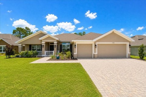 House in Dunnellon, Florida 4 bedrooms, 211.72 sq.m. № 2277938 - photo 5