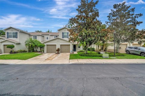 Townhouse in Valrico, Florida 3 bedrooms, 146.14 sq.m. № 1880747 - photo 4
