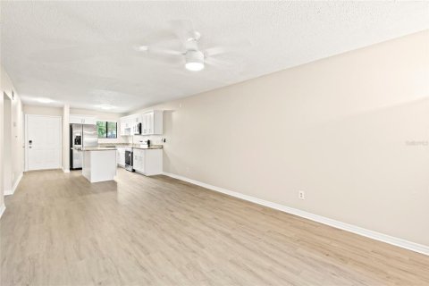 Condominio en venta en Bradenton, Florida, 2 dormitorios, 86.96 m2 № 2234770 - foto 6