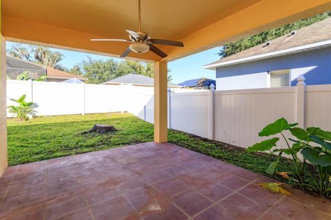 Casa en venta en Davenport, Florida, 5 dormitorios, 300.54 m2 № 2420542 - foto 28